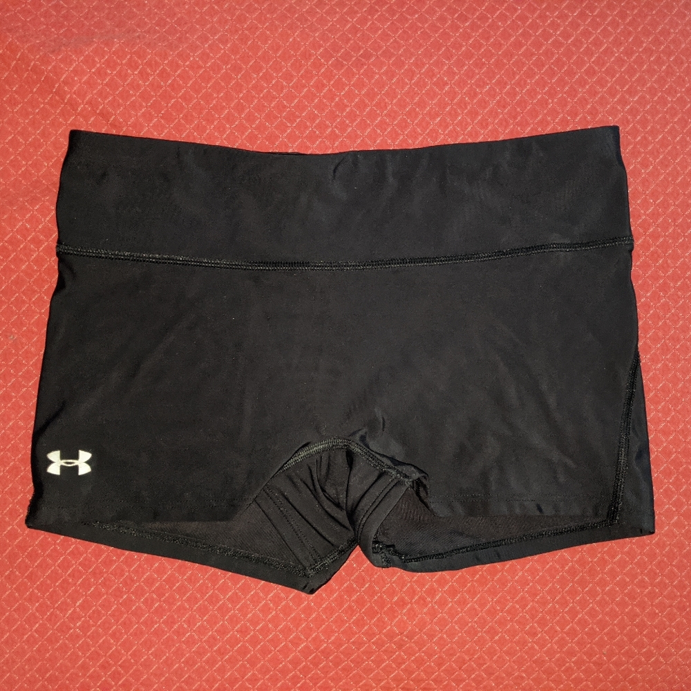 Under armor spandex shorts